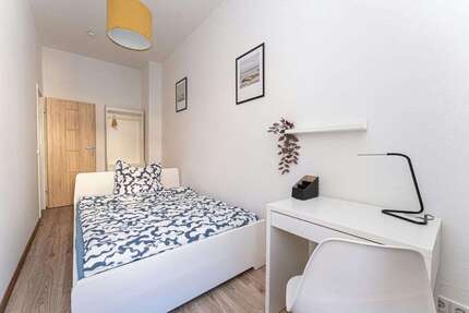 WG-Zimmer in Berlin 610,00 € 10 m²