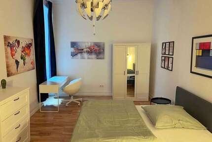 WG-Zimmer in Frankfurt am Main 899,00 € 25 m²