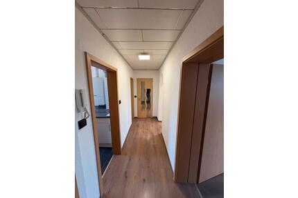 3 Zimmer Wohnung zu Vermieten - 1.000,00&nbsp;EUR Kaltmiete, ca.&nbsp; 63,00&nbsp;m&sup2; in Nürnberg (PLZ: 90429) Eberhardshof