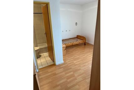 möbliertes oder unmöbliertes Zimmer zu vermieten auf dem Reiter - Alveslohe