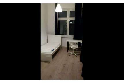 WG-Zimmer in Potsdam 680,00 € 11 m²