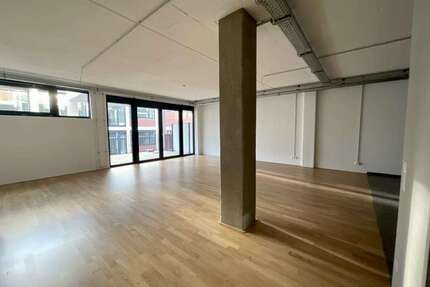 Wohnung zum Mieten in Bremen 1.499,00 € 150.4 m²