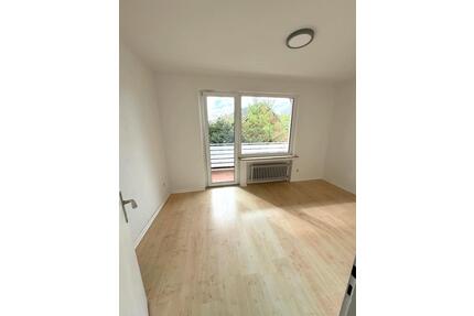 *bezugsfrei ab 15.02.* WG-Zimmer teilmöbliert | 10 Min. zur Uni - Oldenburg Bloherfelde