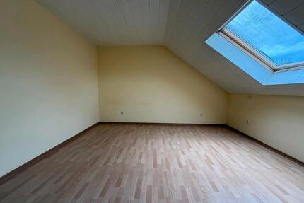 3 Zimmer Wohnung in Mechernich - 915,00&nbsp;EUR Kaltmiete, ca.&nbsp; 80,00&nbsp;m&sup2; in Mechernich (PLZ: 53894)