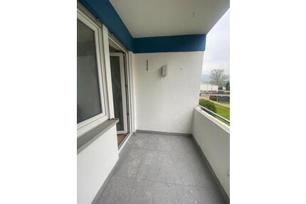 Kernsanierte 3 Zimmer Wohnung mit Balkon in Aalen zu Vermieten