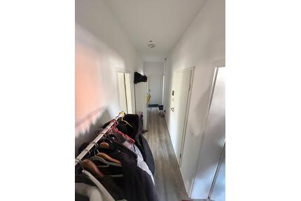 Vier Zimmer Wohnung mit Küche Diele Bad - Würselen