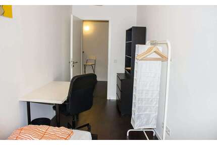 WG-Zimmer in Berlin 610,00 € 8 m²