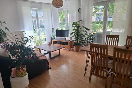 2 Zimmer Wohnung mit Garten. Zwischenmiete Untermiete an MWD. - Regensburg Brandlberg