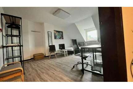 WG-Zimmer in Düsseldorf 700,00 € 18 m²