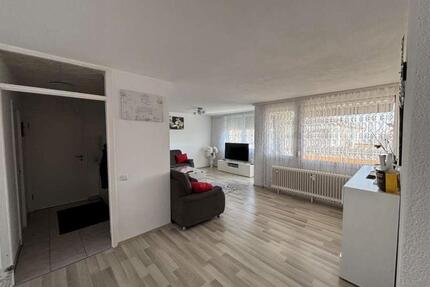 4-Zimmer Wohnung mit 2 Balkonen in Rottenburg am Neckar