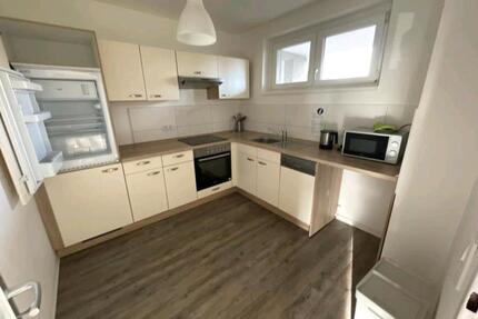 Moderne EG 3 Zimmer Wohnung mit Küche + Abstellkammer und Dusche - Wolfsburg Alt-Wolfsburg