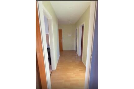 3 Zimmer Wohnung ab 1.10 - 850,00&nbsp;EUR Kaltmiete, ca.&nbsp; 76,00&nbsp;m&sup2; in Kassel (PLZ: 34134) Niederzwehren