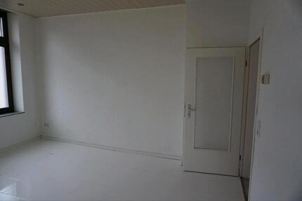 2 Zimmer Erdgeschoss Wohnung in Wuppertal Vohwinkel zu vermieten