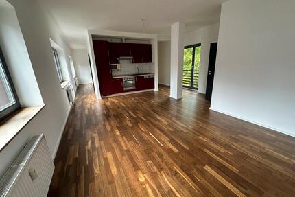 2 Zimmer Whg 57 qm neu renoviert - Meiningen