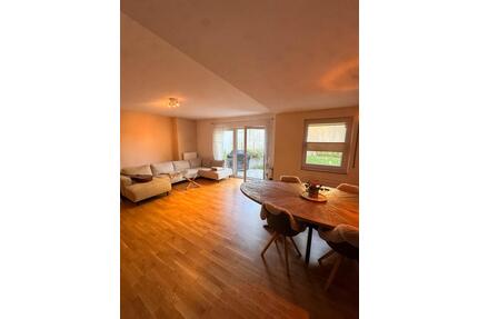 Traumhafte 3-Zimmer Wohnung mit großem Garten und TG-Stellplatz - Wendelstein