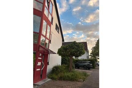 Moderne 4-5 Zimmer Maisonettewohnung mit offener Galerie - Schwetzingen