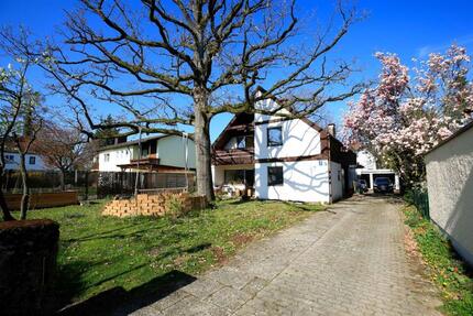 Helle, möblierte 1 Zi. Whg. München Waldperlach - Leben im Grünen