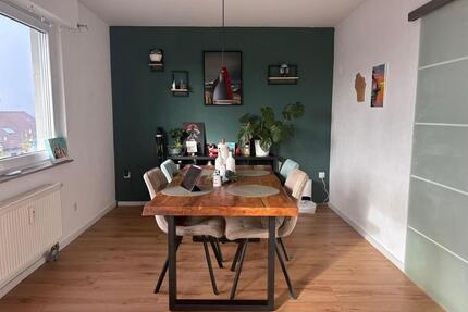 KEINE PROVISION: Helle 3,5-Zimmer Wohnung mit separatem Büroraum! - Lenningen