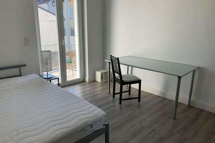 WG-Zimmer in Frankfurt am Main 730,00 € 16 m²