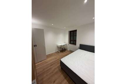 WG-Zimmer in München 660,00 € 13 m²