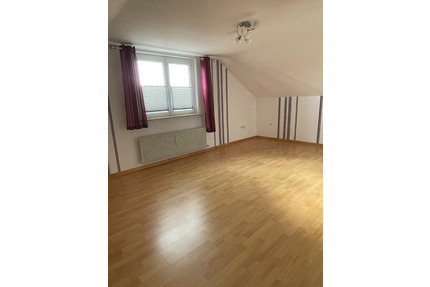 Schöne 2-Zimmer Dachgeschosswohnung in Bad KissingenReiterswiese