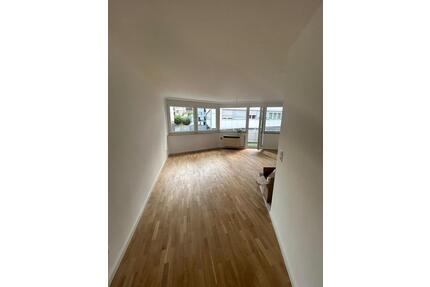 Helle 2‑Zimmer Wohnung mit Balkon in Stuttgart-Mitte