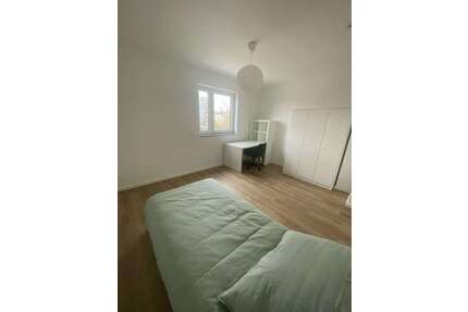 WG-Zimmer in München 740,00 € 16 m²