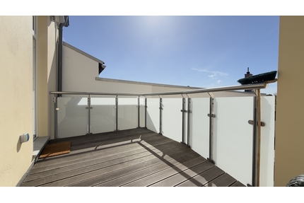 Für Menschen, die ankommen wollen - nicht nur einziehen - 2 Zimmer Balkon TagesLichtBad EBK 2. OG - Schwerin Paulsstadt
