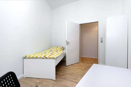 WG-Zimmer in Berlin 560,00 € 11 m²