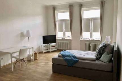 WG-Zimmer in Frankfurt am Main 715,00 € 32 m²