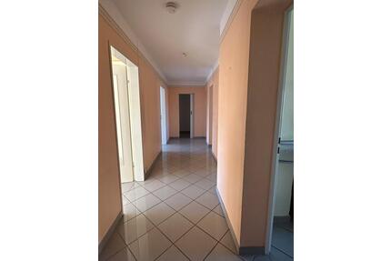 3-Zimmer Mietwohnung Metzingen - 1.150,00&nbsp;EUR Kaltmiete, ca.&nbsp; 83,00&nbsp;m&sup2; in Metzingen (PLZ: 72555)