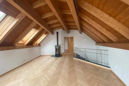 helle 4,5 Zimmer Wohnung im Zentrum von Deggendorf