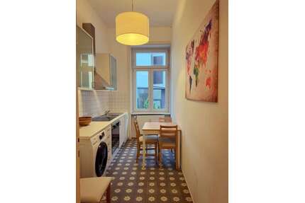 WG-Zimmer in Frankfurt am Main 899,00 € 20 m²