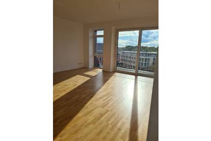 Traumhaft schöne 3 Zimmer Wohnung mit Balkon in Moers zu vermieten