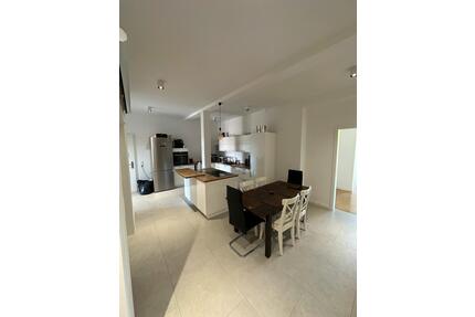 WG Zimmer Zwischenmiete Möbliert ab sofort und bis 31.03.2026 - Braunschweig