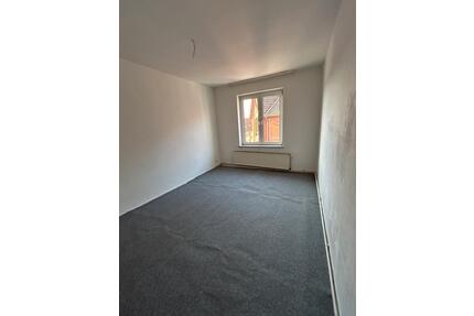 3- Zimmer Wohnung 60qm - 400,00&nbsp;EUR Kaltmiete, ca.&nbsp; 60,00&nbsp;m&sup2; in Hildesheim (PLZ: 31137) Himmelsthür