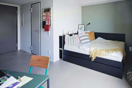 Wohnen auf Zeit in Frankfurt am Main 877,00 €