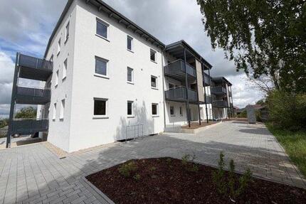 Exklusive 2-Zimmer Wohnung; NEUBAU Erstbezug - Seybothenreuth