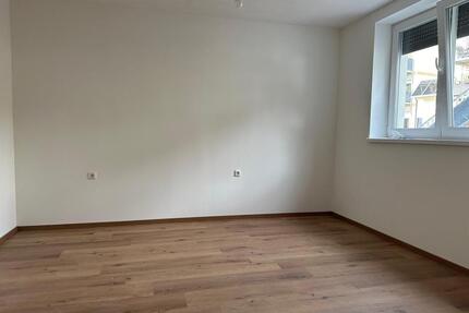 3 Zimmer Wohnung - 1.150,00&nbsp;EUR Kaltmiete, ca.&nbsp; 80,00&nbsp;m&sup2; in Tittling (PLZ: 94104)
