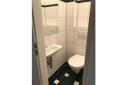 WG-Zimmer in Frankfurt am Main 565,00 € 12 m²