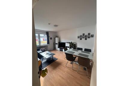 Zimmer in zentraler 60-m²-WG - 500,00&nbsp;EUR Kaltmiete, ca.&nbsp; 60,00&nbsp;m&sup2; in Aachen (PLZ: 52062) Aachen-Mitte