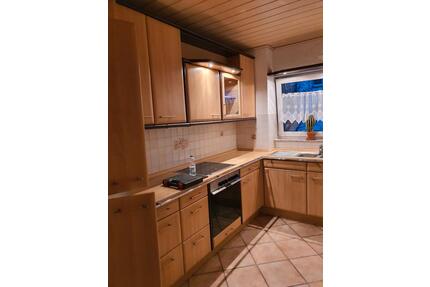 2 Zimmer , Küche mit EBK ,Bad, Balkon, Keller - Ludwigshafen am Rhein Ludwigshafen-Hemshof