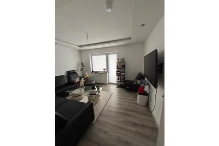 Renovierte 3-Zimmer-Wohnung mit Balkon in zentraler Lage - Dortmund Hombruch