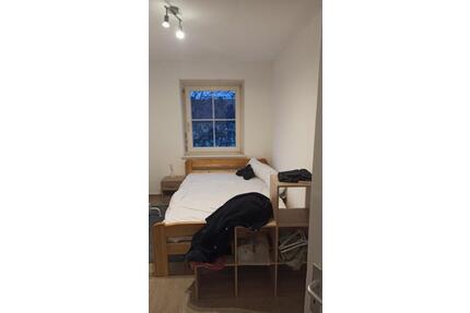 Möbliertes Zimmer in Freiburg bis 30.09.2026 zu vermieten - Freiburg im Breisgau Haslach