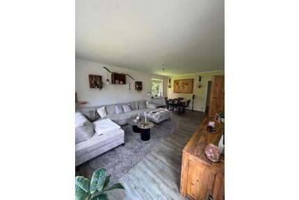 Attraktive 3-Zimmer Wg mit Balkon, Aufzug, Tiefgaragenstellpl. - Siegen Kaan-Marienborn