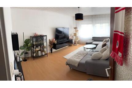 Helle und gemütliche 3 Zimmer Wohnung ab 01.12. - Oberhausen Alt-Oberhausen