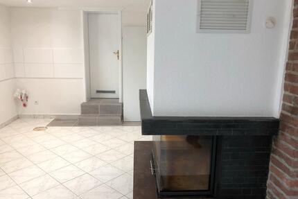 2 Zimmer Küche Bad zu vermieten (ohne makler direkt vom Eigentü) - Schwetzingen