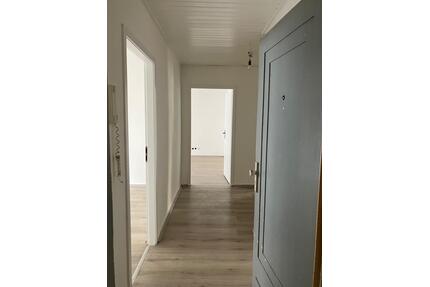 Helle 3 Zimmer Wohnung mit großer Wohnküche - Wuppertal Barmen