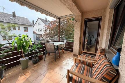 Sonnige 2 Zimmer Wohnung mit goßem Balkon - Wernau (Neckar)