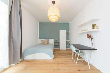 WG-Zimmer in Berlin 820,00 € 16 m²